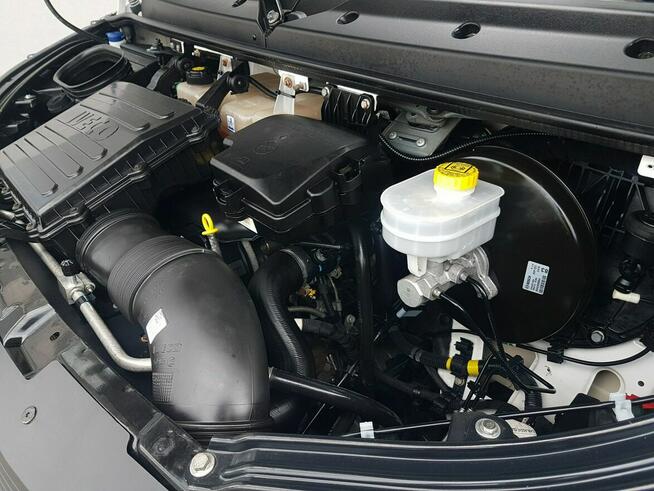 Iveco Daily KONTENER NISKOPODŁOGOWY 4,43x2,23x2,42 SKLEP BAR FOODTRUCK KAMPER AC