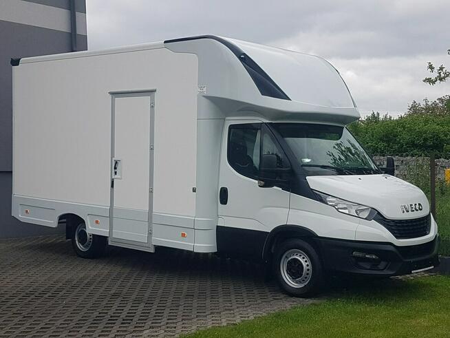 Iveco Daily KONTENER NISKOPODŁOGOWY 4,43x2,23x2,42 SKLEP BAR FOODTRUCK KAMPER AC