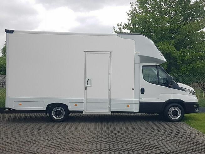 Iveco Daily KONTENER NISKOPODŁOGOWY 4,43x2,23x2,42 SKLEP BAR FOODTRUCK KAMPER AC