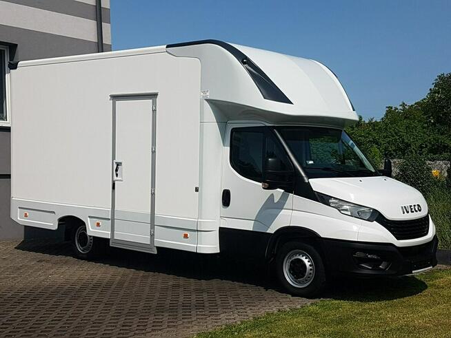 Iveco Daily KONTENER NISKOPODŁOGOWY 4,43x2,23x2,42 SKLEP BAR FOODTRUCK KAMPER AC