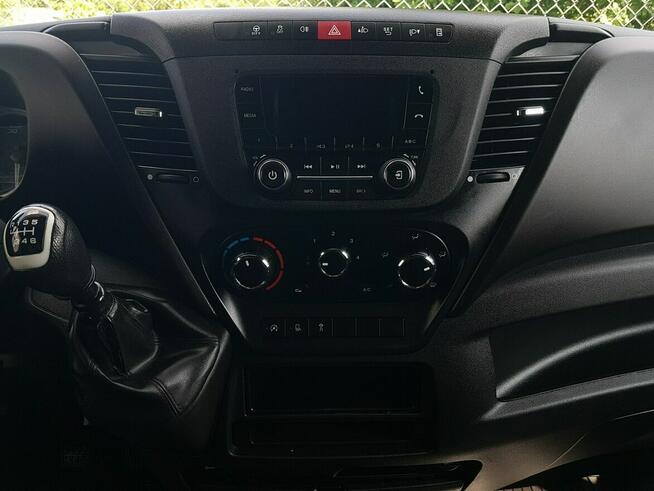 Iveco Daily KONTENER NISKOPODŁOGOWY 4,43x2,23x2,42 SKLEP BAR FOODTRUCK KAMPER AC