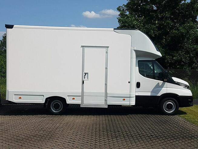 Iveco Daily KONTENER NISKOPODŁOGOWY 4,43x2,23x2,42 SKLEP BAR FOODTRUCK KAMPER AC