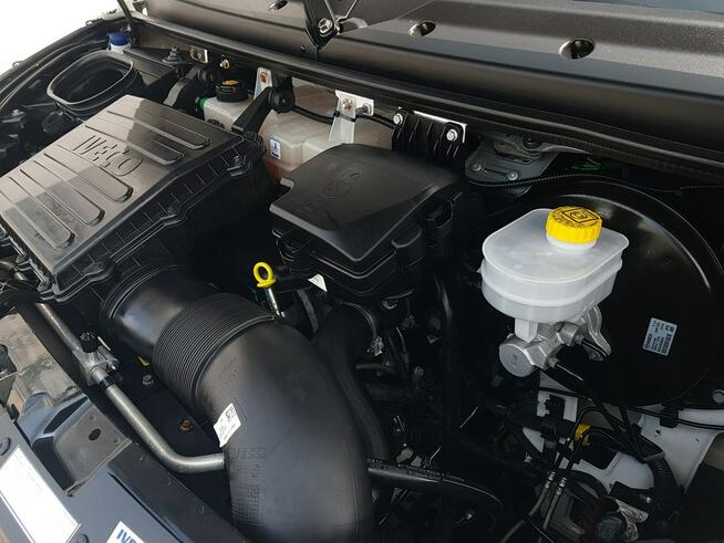 Iveco Daily KONTENER NISKOPODŁOGOWY 4,43x2,23x2,42 SKLEP BAR FOODTRUCK KAMPER AC