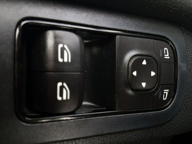 Mercedes Sprinter MAXI CHŁODNIA AGREGAT 2 KOMORY GRZANIE KLIMA IZOTERMA BLASZAK