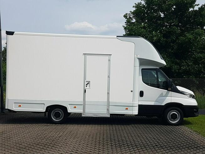 Iveco Daily KONTENER NISKOPODŁOGOWY 4,43x2,23x2,42 SKLEP BAR FOODTRUCK KAMPER AC