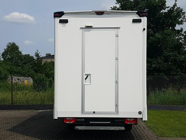 Iveco Daily KONTENER NISKOPODŁOGOWY 4,43x2,23x2,42 SKLEP BAR FOODTRUCK KAMPER AC