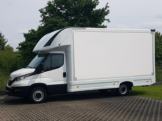 Iveco Daily KONTENER NISKOPODŁOGOWY 4,43x2,23x2,42 SKLEP BAR FOODTRUCK KAMPER AC