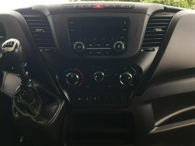 Iveco Daily KONTENER NISKOPODŁOGOWY 4,43x2,23x2,42 SKLEP BAR FOODTRUCK KAMPER AC