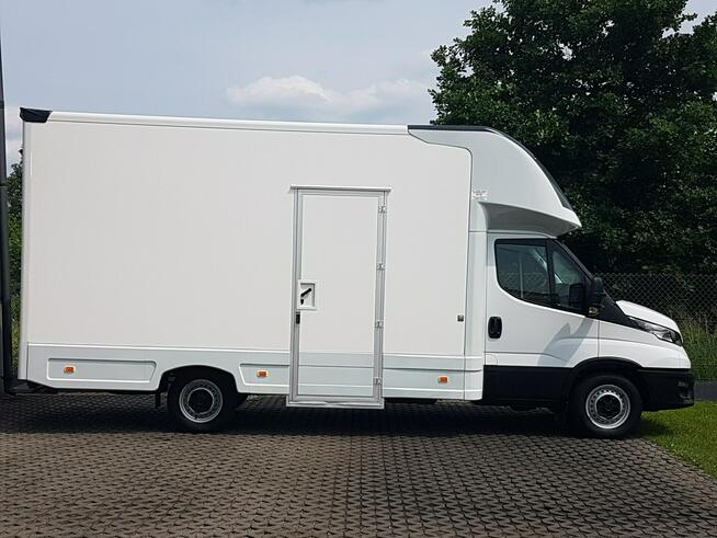Iveco Daily KONTENER NISKOPODŁOGOWY 4,43x2,23x2,42 SKLEP BAR FOODTRUCK KAMPER AC