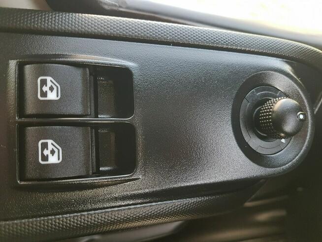 Iveco Daily KONTENER NISKOPODŁOGOWY 4,43x2,23x2,42 SKLEP BAR FOODTRUCK KAMPER AC