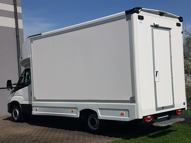 Iveco Daily KONTENER NISKOPODŁOGOWY 4,43x2,23x2,42 SKLEP BAR FOODTRUCK KAMPER AC