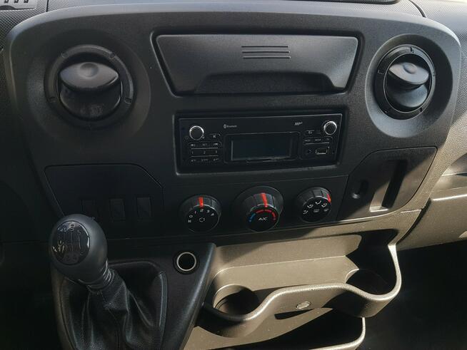 Renault Master KONTENER 8EP 4,21x2,23x2,22 KLIMA MANUAL KRAJOWY 6-BIEGÓW