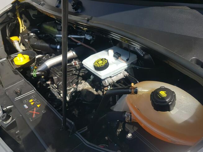 Renault Master KONTENER 8EP 4,21x2,23x2,22 KLIMA MANUAL KRAJOWY 6-BIEGÓW