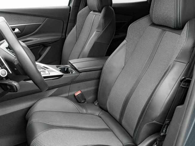 Peugeot 3008 CB338NG#1.6 PureTech Hybrid PHEV Allure Pack Salon PL VAT23%