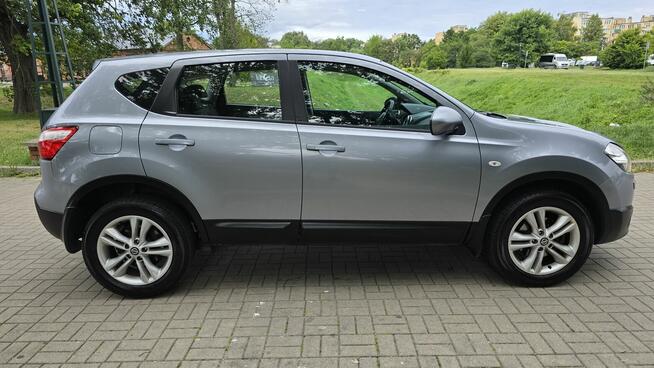 NISSAN QASHQAI 1,6D 131PS AWD 1-wł. Navi Kamera Led Alu17