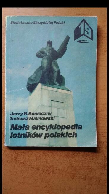 Książka mała encyklopedia lotników polskich