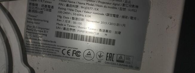 Projektor BenQ SU922