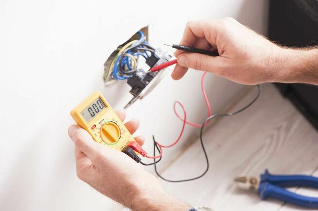 Elektryk z woj. pomorskiego – do stałej współpracy