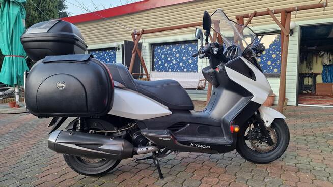 Kymco Downtown 300i, kufry boczne, Led, KAT B