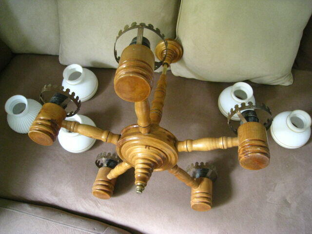 Żyrandol pięcioramienny, drewniany