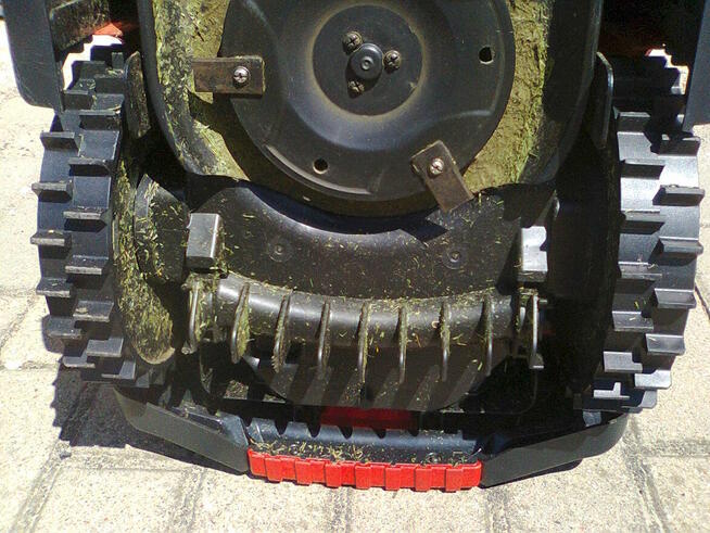 Robot koszący Einhell FREELEXO plus AKCESORIA