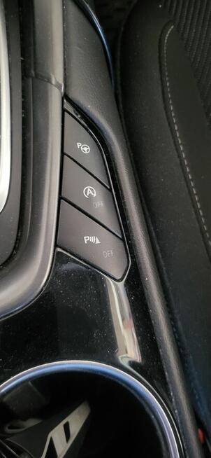 Ford mondeo titanium 2.0 tdci 150km