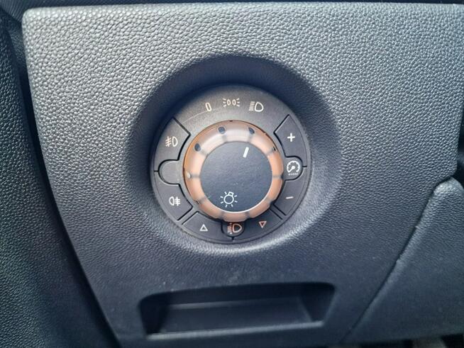 Opel Corsa 1.4 Benzyna 90 KM, Klimatyzacja, Komputer, Isofix, Dwa Klucze,