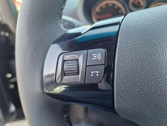 Opel Corsa 1.4 Benzyna 90 KM, Klimatyzacja, Komputer, Isofix, Dwa Klucze,
