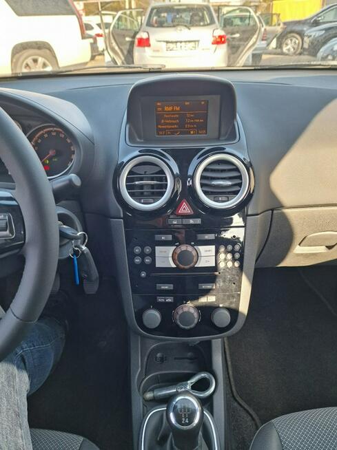 Opel Corsa 1.4 Benzyna 90 KM, Klimatyzacja, Komputer, Isofix, Dwa Klucze,