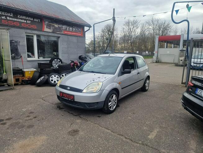 Ford Fiesta 1.3 Benzyna 60 KM, Kliamtyzacja, Alufelgi, USB, AUX, Lakier Metaliczny