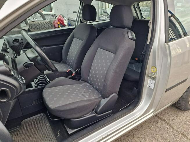 Ford Fiesta 1.3 Benzyna 60 KM, Kliamtyzacja, Alufelgi, USB, AUX, Lakier Metaliczny