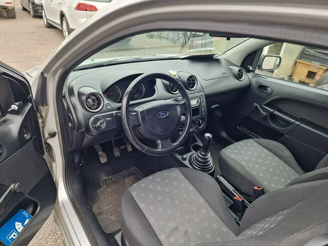 Ford Fiesta 1.3 Benzyna 60 KM, Kliamtyzacja, Alufelgi, USB, AUX, Lakier Metaliczny