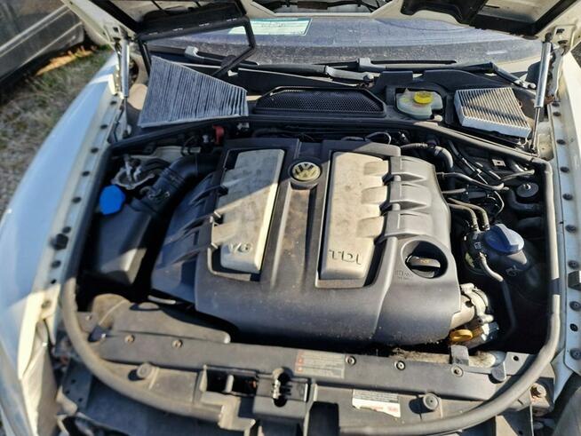 Volkswagen Phaeton 3.0 TDI 225 KM, Klima, 2 Monitory, Rolety, El, Fotele, Uszkodzony