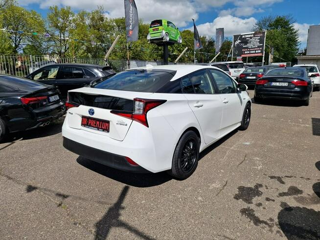 Toyota Prius 1.8 Hybryda 122 KM, Kamera, Bluetooth, Automat, Full LED, Klima, Alu