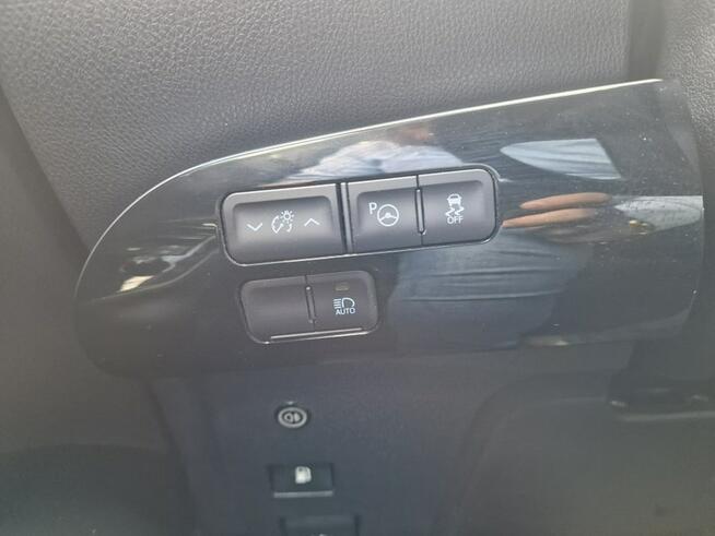 Toyota Prius 1.8 Hybryda 122 KM, Kamera, Bluetooth, Automat, Full LED, Klima, Alu