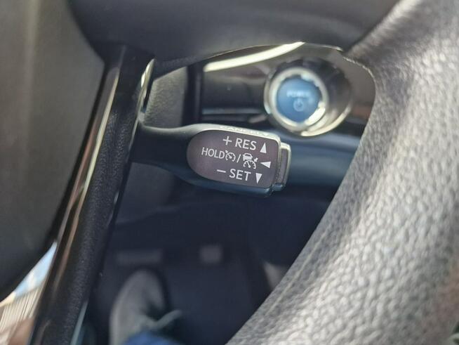 Toyota Prius 1.8 Hybryda 122 KM, Kamera, Bluetooth, Automat, Full LED, Klima, Alu