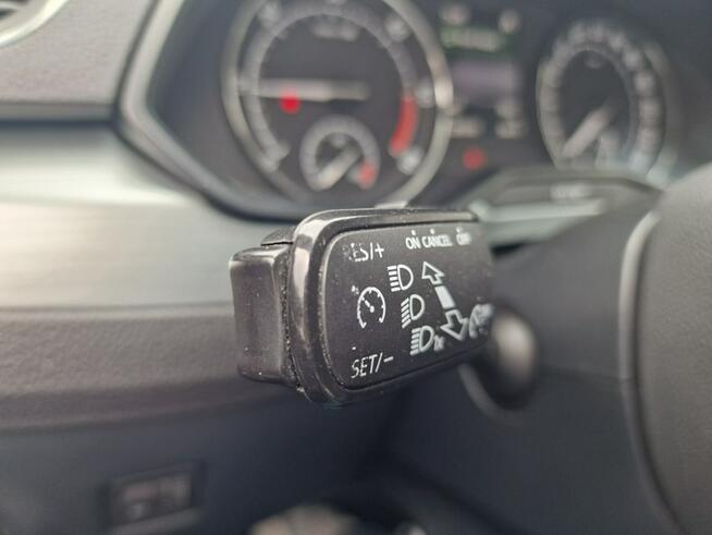 Škoda Superb 2.0 TDI 190 KM, Klimatyzacja, Alufelgi, Grzane Fotele, Bluetooth, NAVI