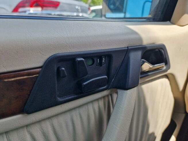 Mercedes E 320 A124 E320 3.2 Benzyna 220 KM, Skóra, Klimatyzacja, Alufelgi, CABRIO