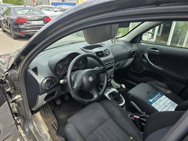 Alfa Romeo 147 1.6 Benzyna 105 KM, Klimatyzacja, Opłaty do18.11.2025, Niski Przebieg