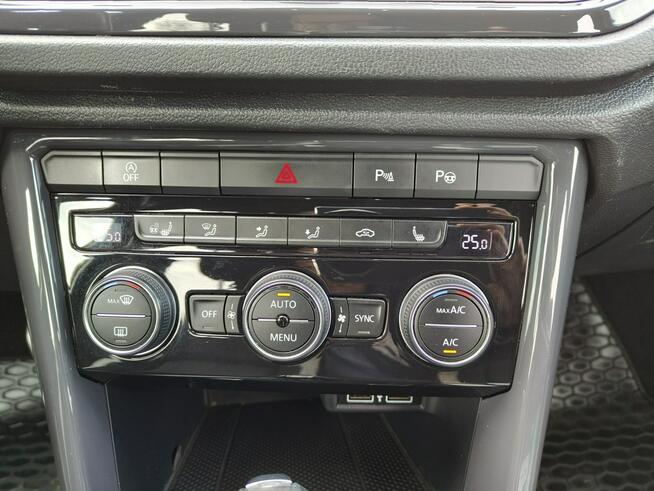 Volkswagen T-Roc 4x4, krajowy.