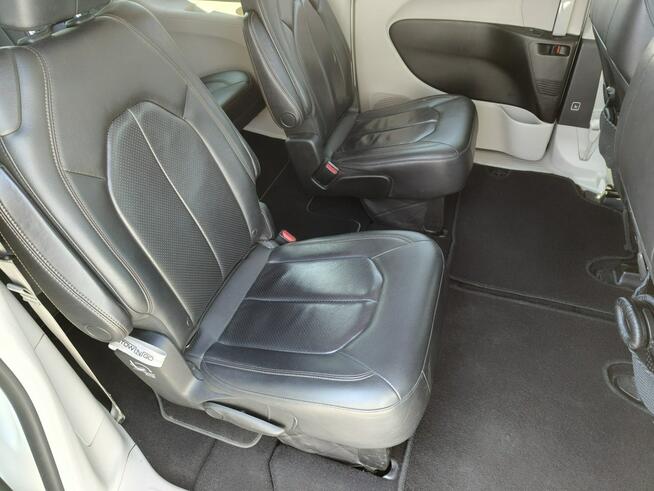 Chrysler Pacifica Super stan, 7-osobowa.