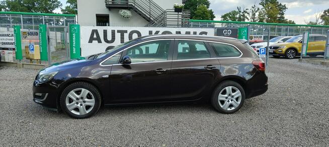 Opel Astra Krajowy, książka serwisowa.