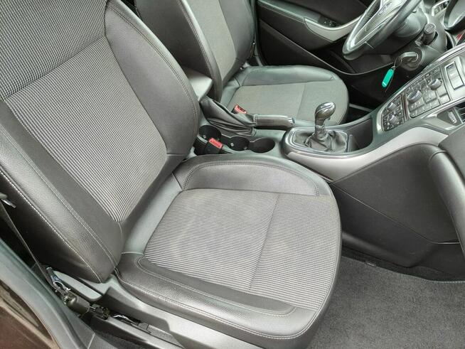 Opel Astra Krajowy, książka serwisowa.