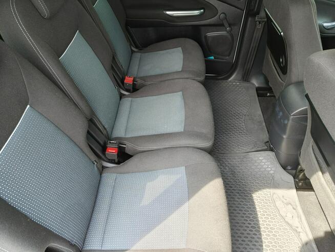 Ford Galaxy Stan bardzo dobry.