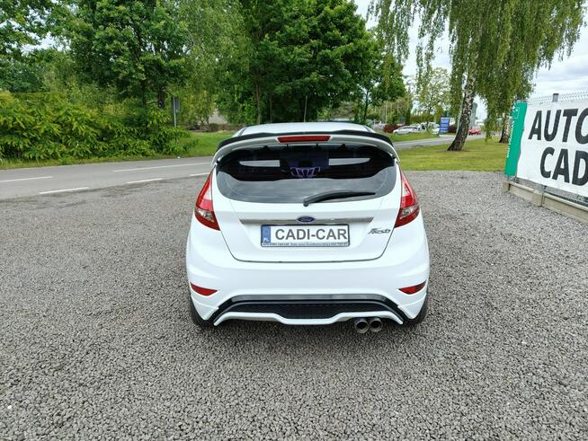 Ford Fiesta Pakiet ST-line
