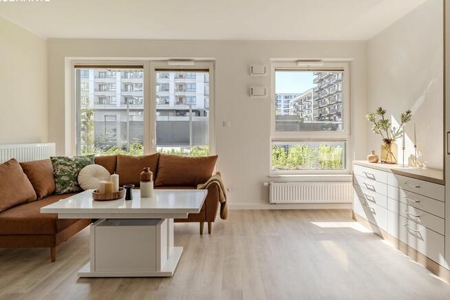 Okazja 3 pokoje 75 m2 Brynów salon 32m2