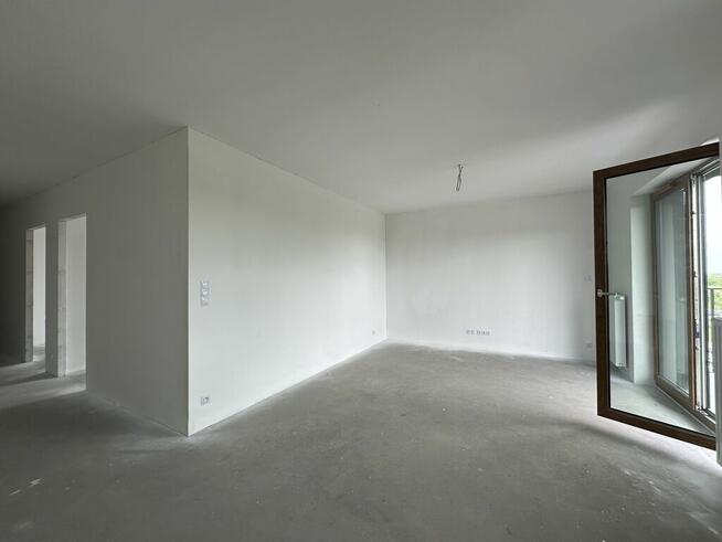 Okazja 3 pokoje 75 m2 Brynów salon 32m2