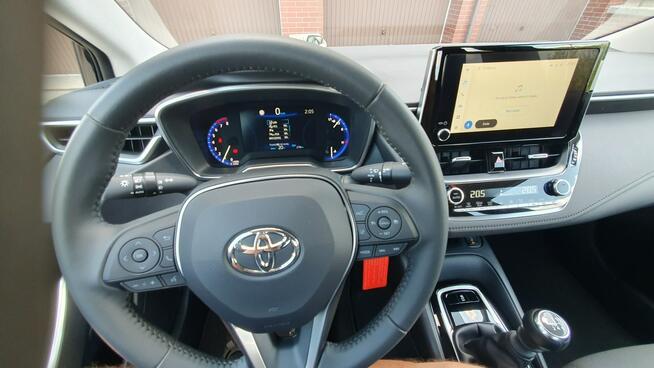Toyota Corolla Fabrycznie Nowe Gwarancja z PAKIETEM TECH