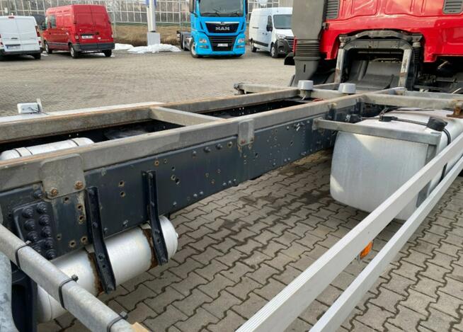 Iveco STRALIS S 36 AT 190 / BDF / DŁUGA RAMA 7.72M / E5 / SYPIALKA