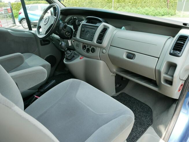 Opel Vivaro 2.5 CDTI 135KM Tour -7 Osób -VAT 23% Brutto -Bardzo zadbany -Zobacz